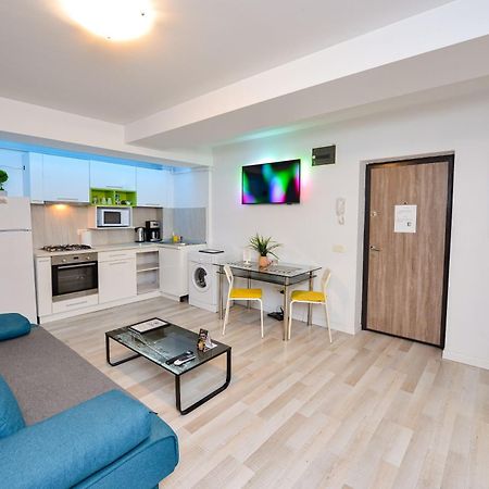 Ben Yehuda - Shabbat Friendly Apartments บูคาเรสต์ ภายนอก รูปภาพ